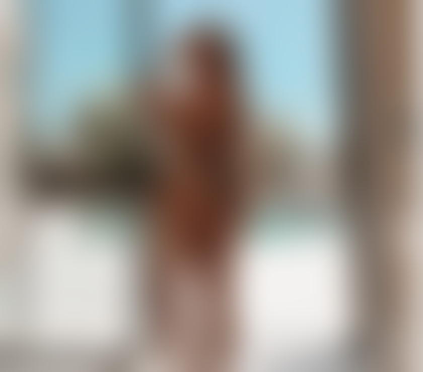 Escorts Surrey Guildford - Photos for British independent Busty Blonde 32GG Size 8 Bubble Butt